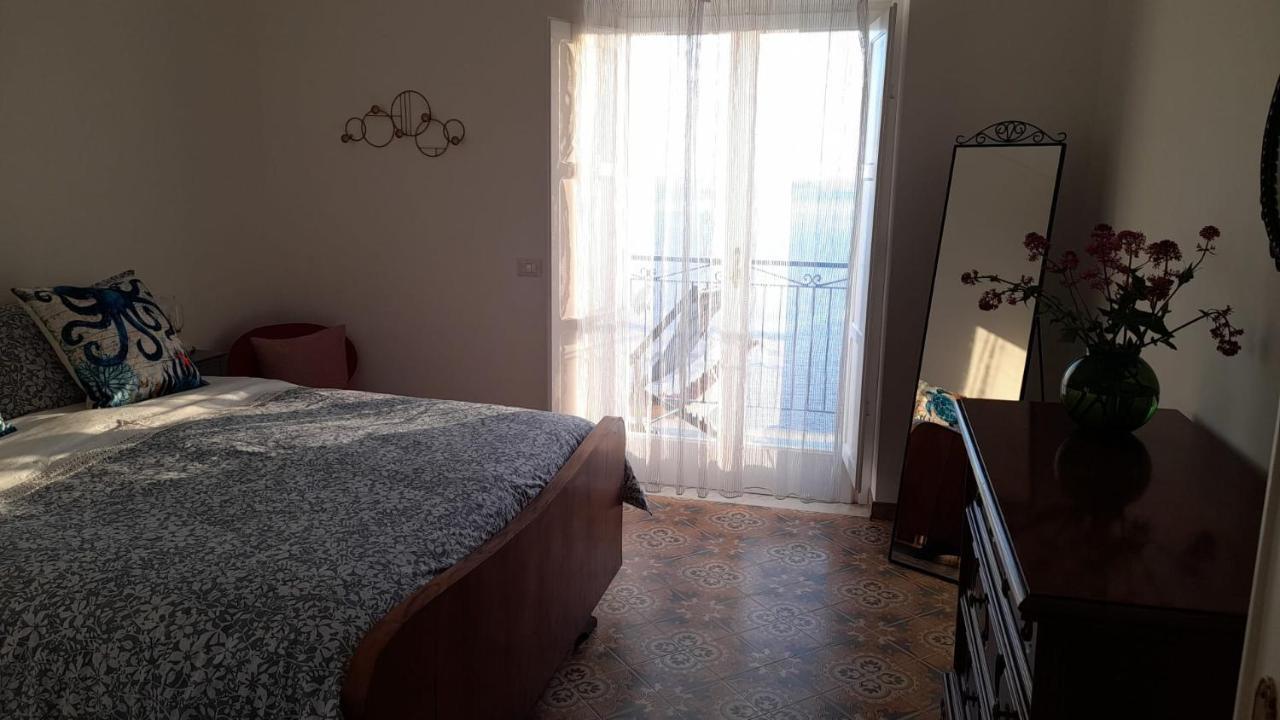 Mimi Junior Home, Central Sea View Apartment Праяно Екстериор снимка